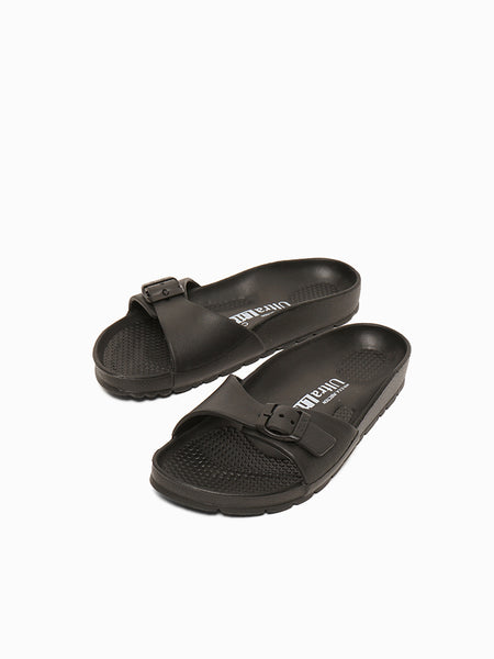 CLN - Shop the Wallie Slides, now at P799 here