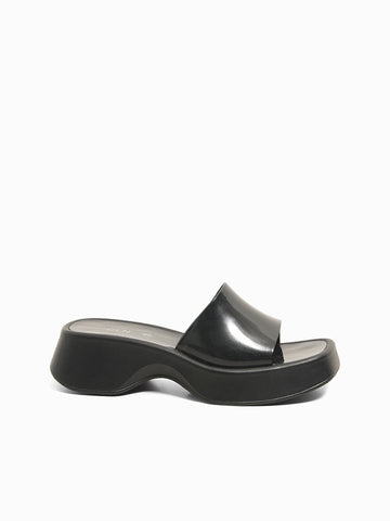 Arlo Wedge Slides