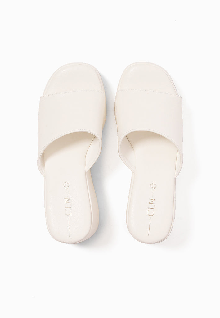 Audrey Wedge Slides