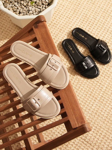 cln sandals for sale｜TikTok Search