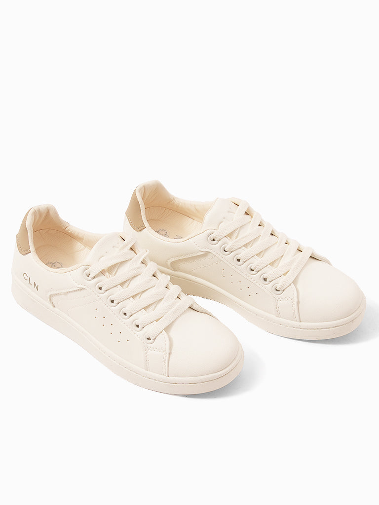 Kino Lace-up Sneakers