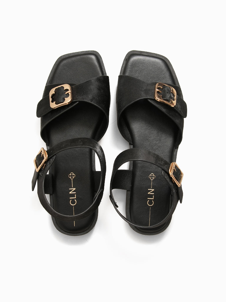 Leela Sandals