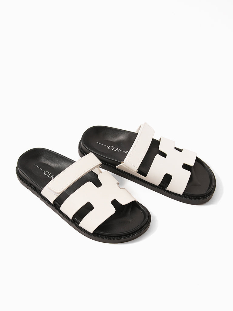 Lelia Slides