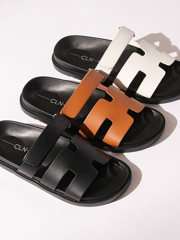 Lelia Slides