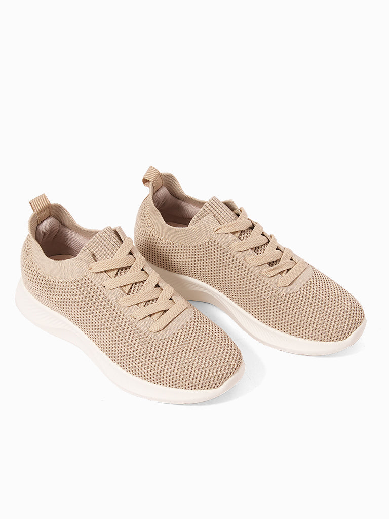 Riza Lace-up Sneakers