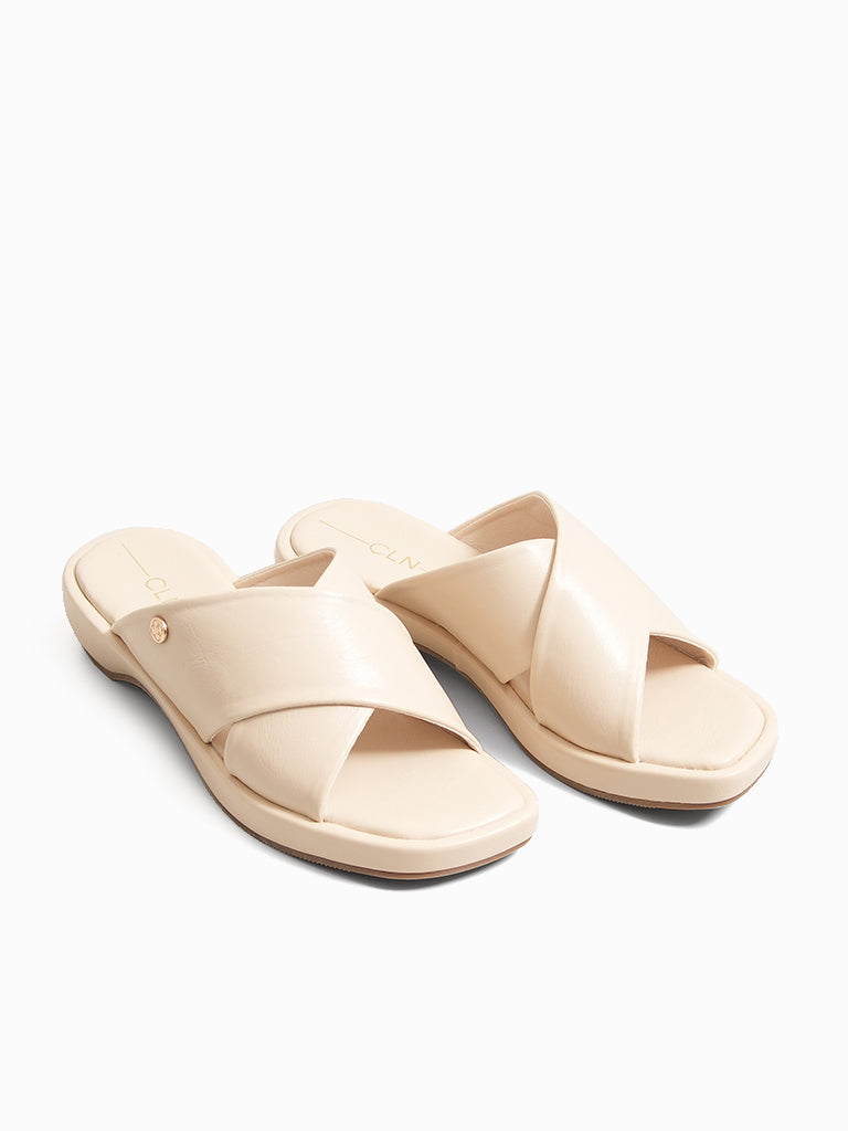 Rossi Heeled Slides