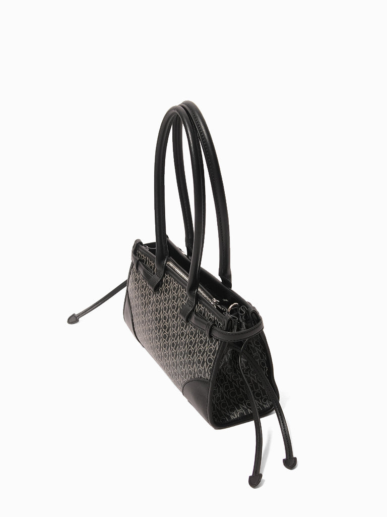 Shaniah Shoulder Bag