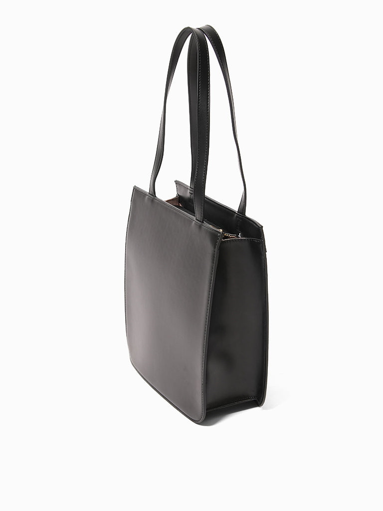 Wenneth Tote Bag