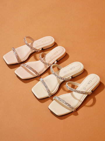 The bestsellers are back. Shop the Alessandra Sandals for P1299